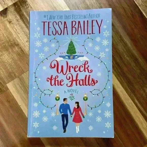 Wreck the Halls - Paperback Tessa Bailey - Picture 1 of 2